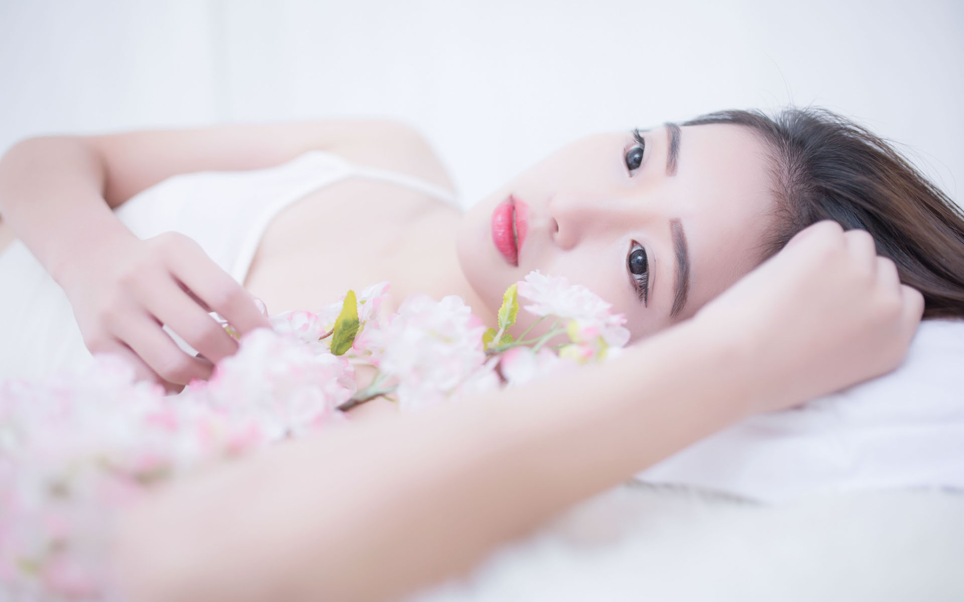 九九久re8在线精品视频_日本亚洲欧美视频_免费的国产黄色网站_国产精品k频道在线观看_久久99热这里只频精品6中文字幕_337p粉嫩日本欧洲亚洲精品_欧美日韩不卡视频在线播放_免费精品视频一区二区三区在线|高温下的坚守：秦巴山脉中的“扫山奇兵”